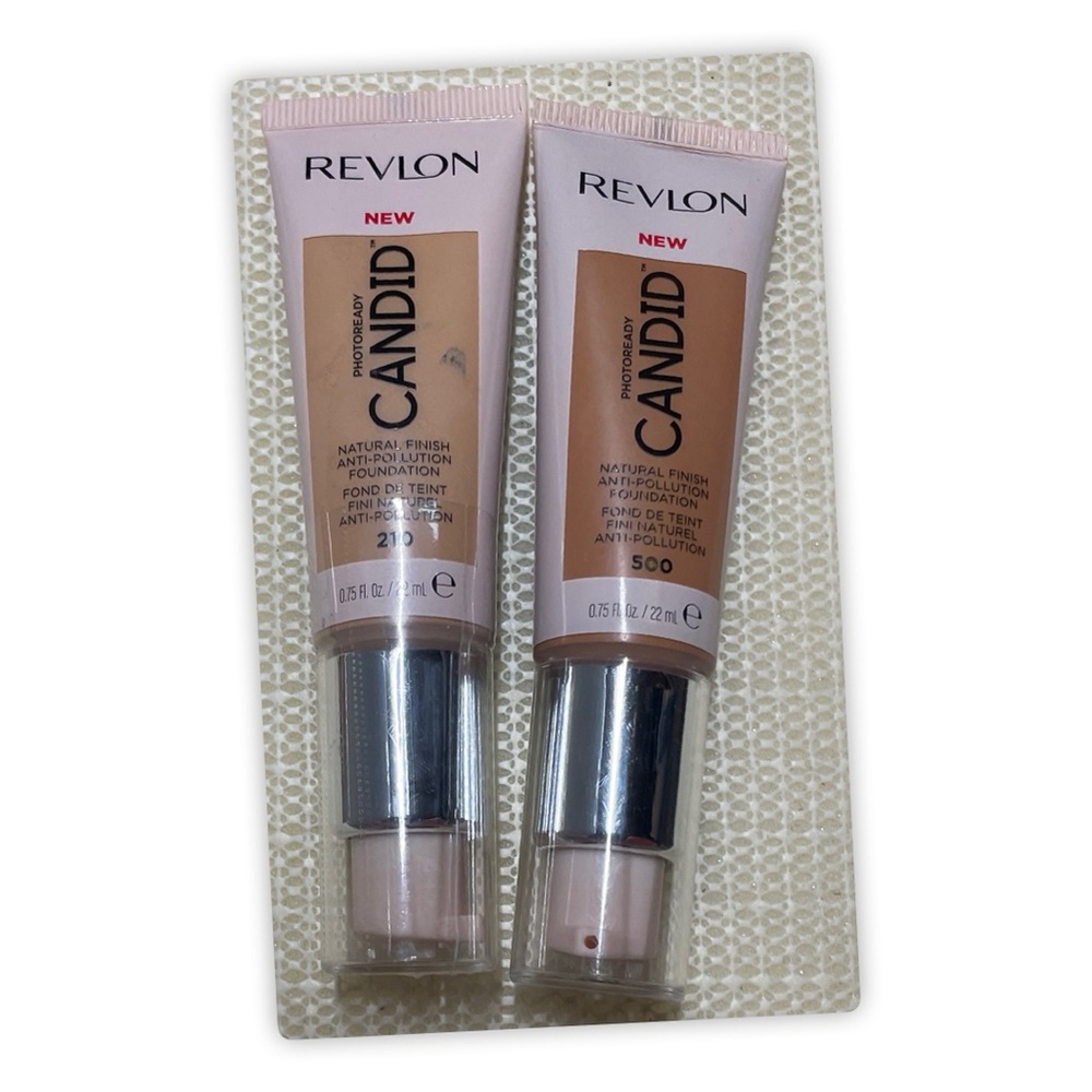 Revlon Candid Natural Finish Foundation - 210/Natural Ochre & 500/Almond